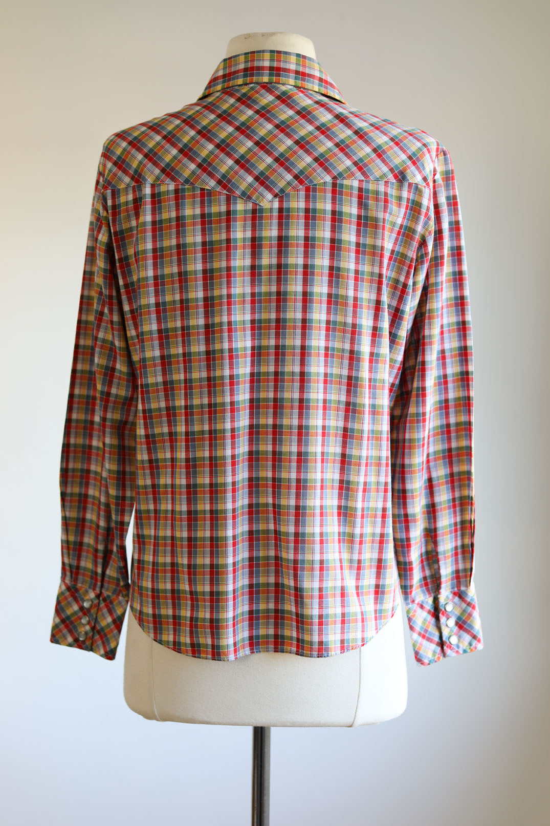 Vintage 1970s Blouse - Super Soft Cotton Blend Plaid Pearl Snap Western Blouse Size M