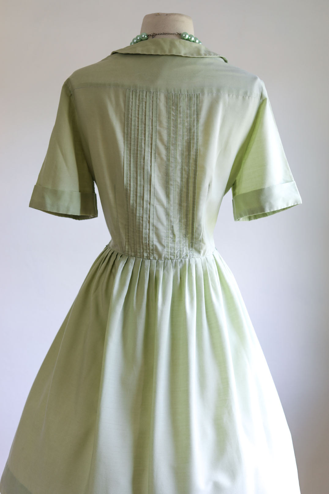 Vintage 1960s Dress - Super Soft Cotton Blend Honeydew Melon Green Shirtwaist Size L