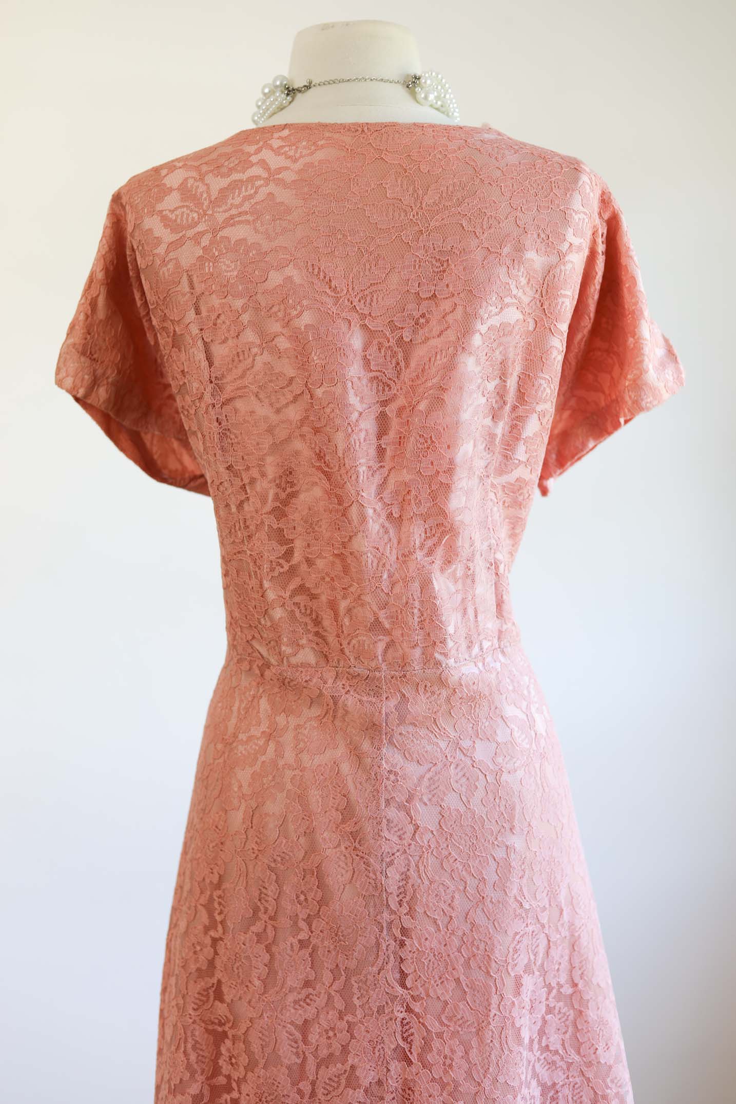 Vintage 1940s to 1950s Dress - Volup! Rose Pink Lace, Satin, Tulle Elegant Party Dress Size XL - XXL