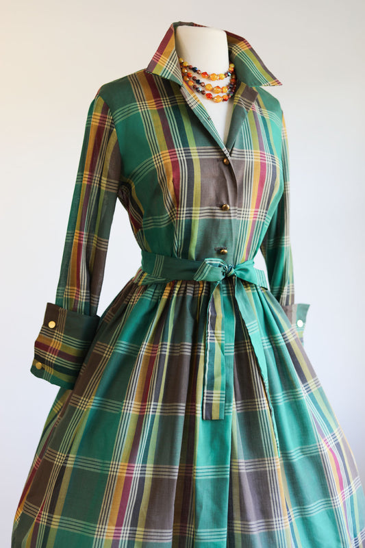 Vintage 1950s to 1960s Shirtwaist - Vivacious Pine Mustard Oxblood Plaid Soft Cotton Shirtwaist w Brass Size M to L