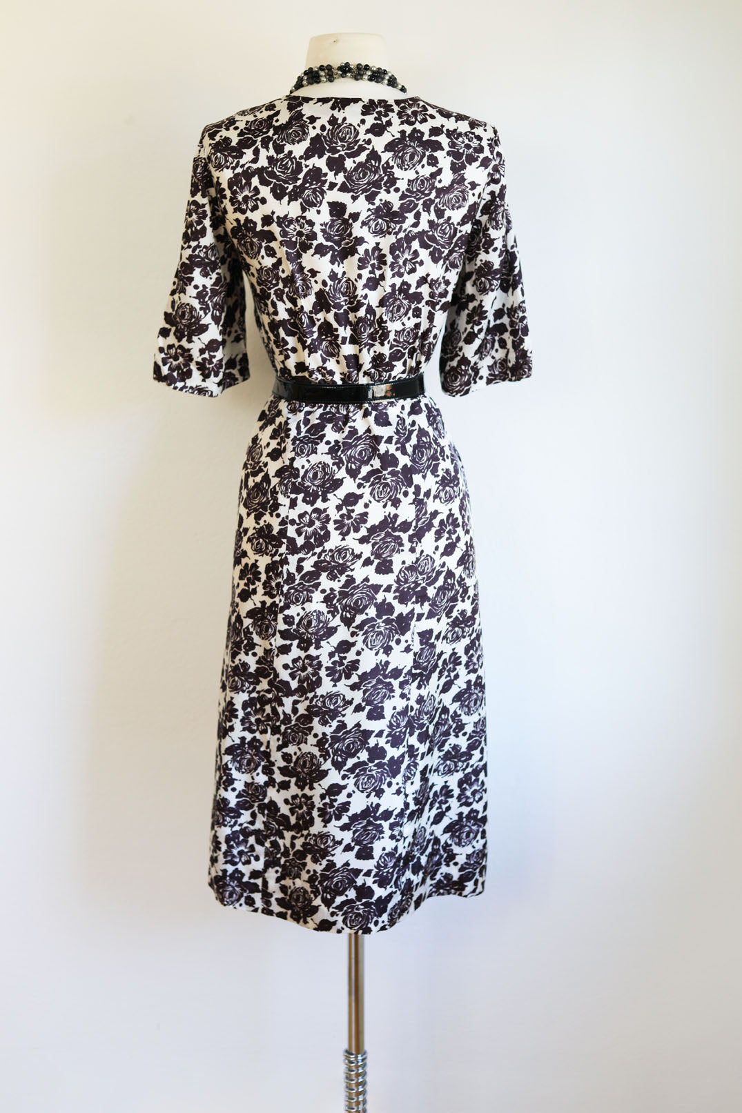 Vintage 1950s Dress - Volup Black White Rose Print Frilled Cocktail Dress w Cropped Jacket Size L to XL