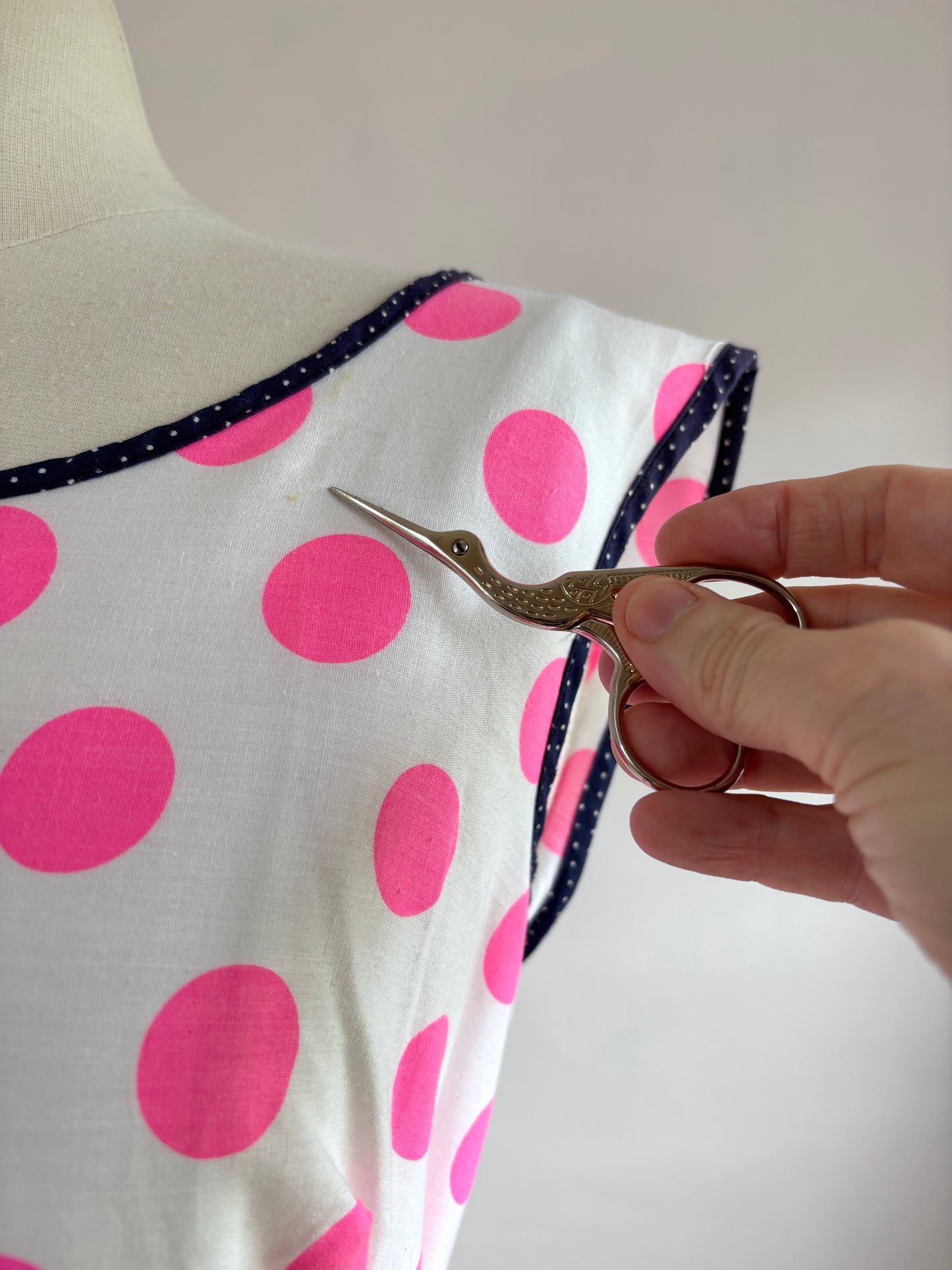 Vintage 1960s Dress - VOLUP Deadstock Darling Hot Pink Navy Polka Dot Cotton Mod Shift Sundress Size Volup L to XL