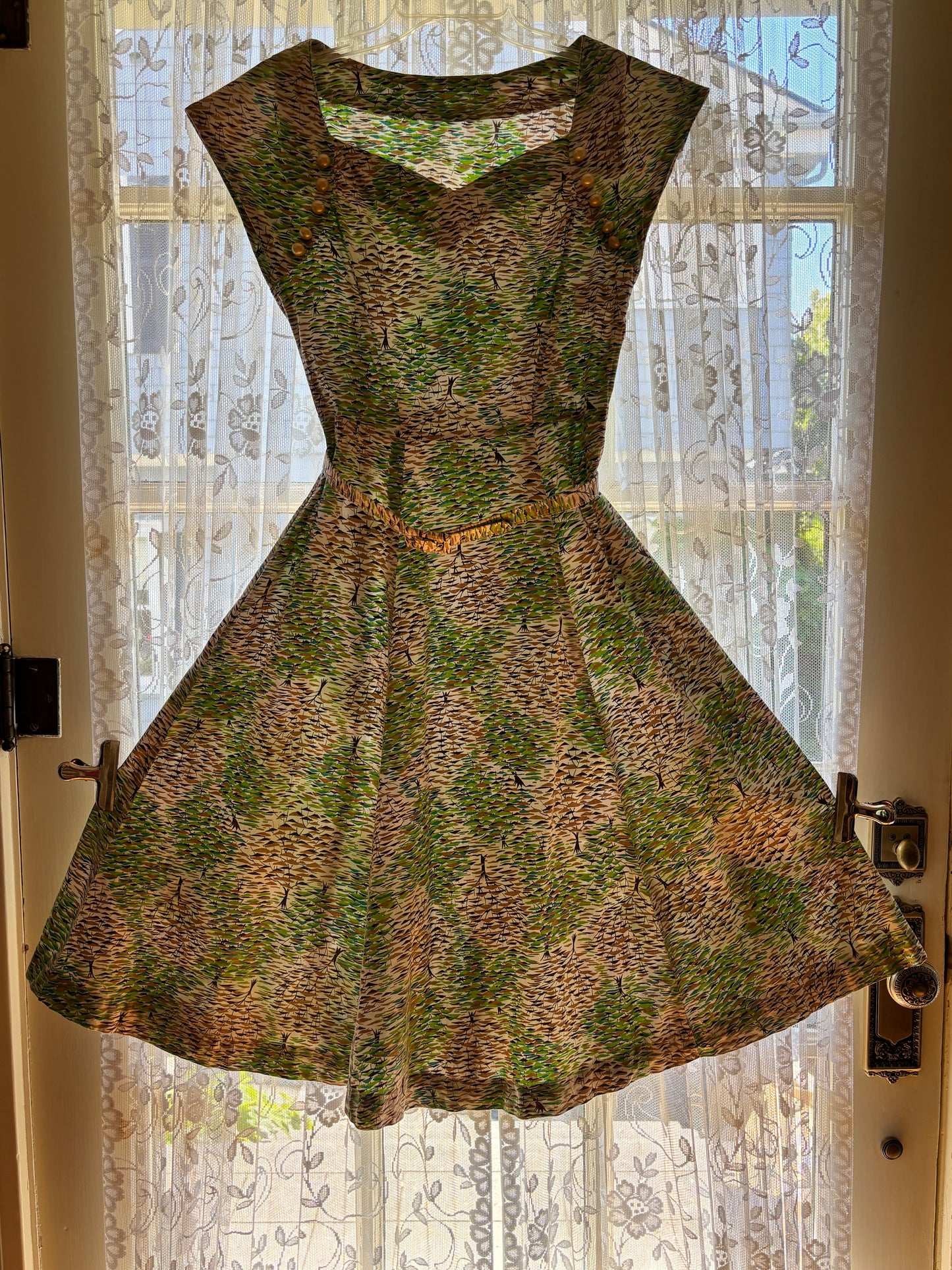 Vintage 1940s to 1950s Dress - Escher Style Novelty Print Summer to Autumn Trees Cotton Sundress Size S