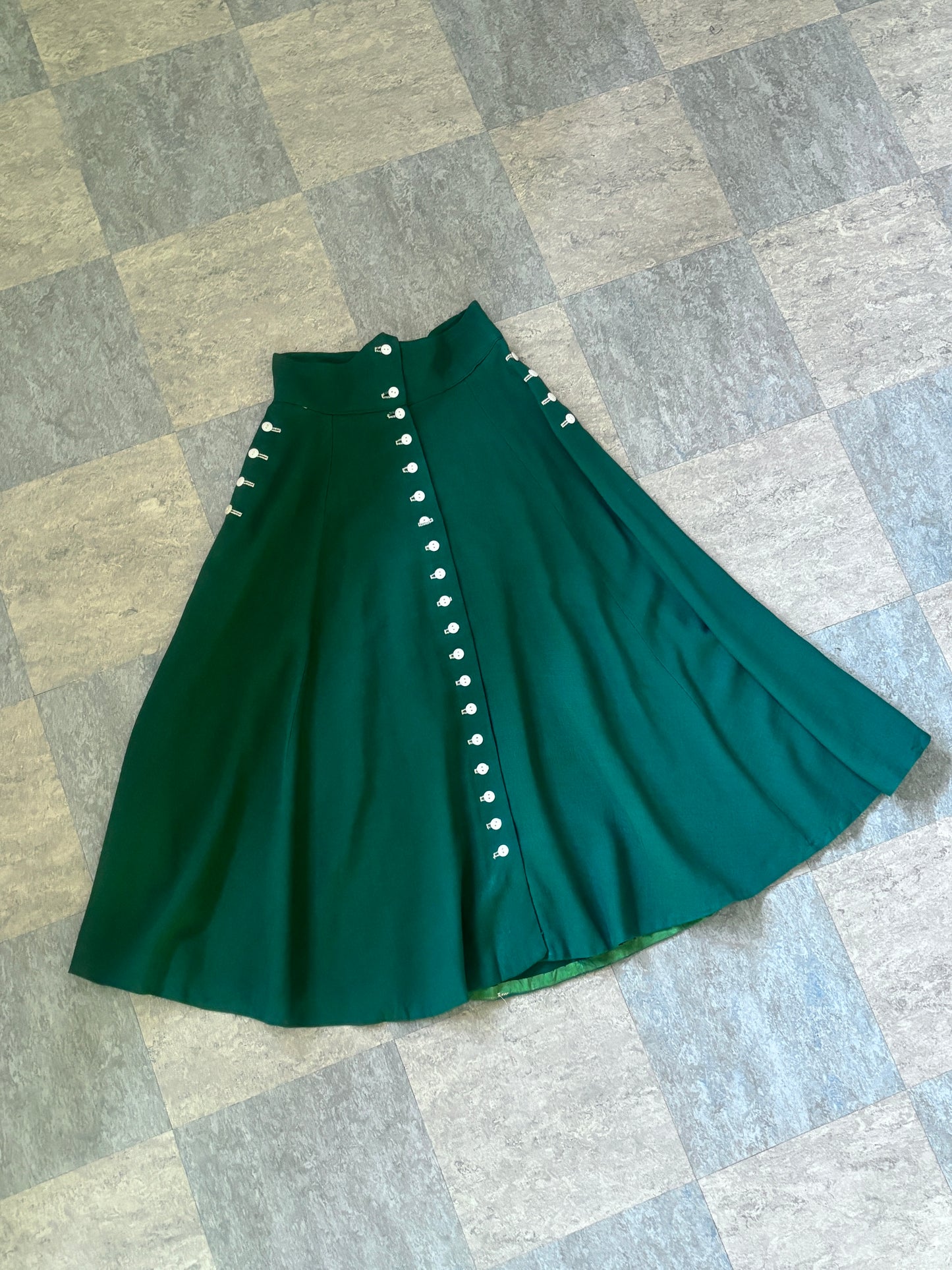 Vintage Late 1940s Skirt - Pine Green High Waist Rayon Butcher Linen w 27 Celluloid Buttons! Size XS to S