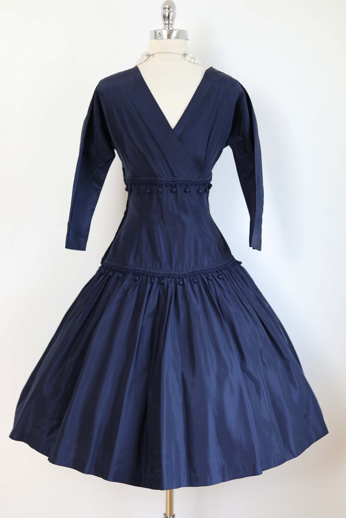 Vintage 1950s Dress - SUBLIME Midnight Blue Taffeta w Satin Gimp Trim Likely Suzy Perette Size M