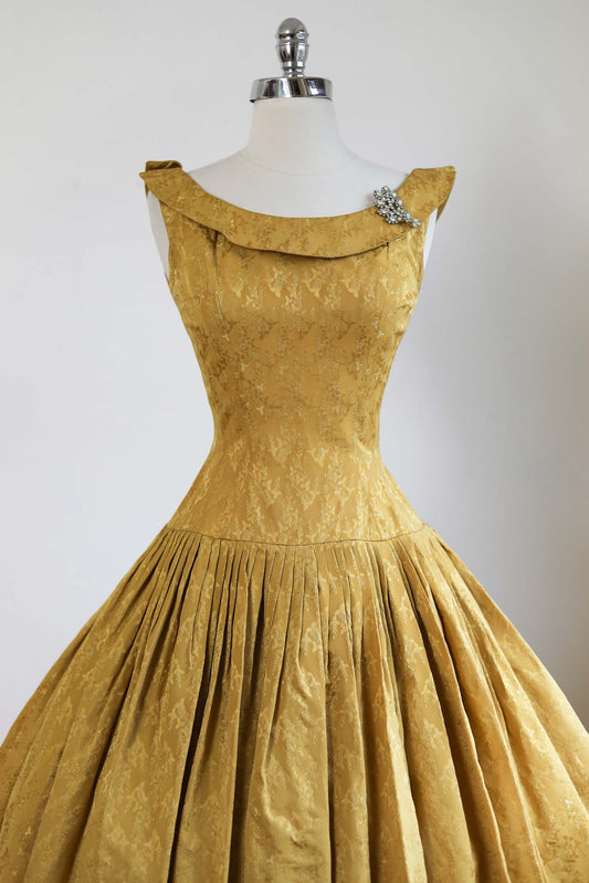 Vintage 1950s GIGI YOUNG Dress - Enchanting Designer Golden Silk Brocade Party Dress Size XS to S