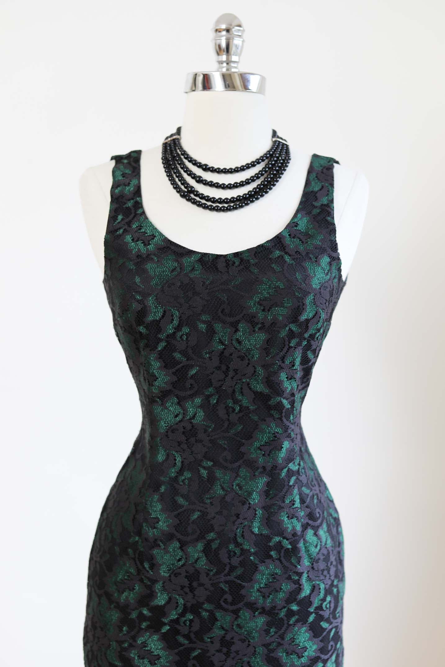 Vintage 1980s Cocktail Dress - SEXY Sculpted Hourglass Minidress w Black Lace over Emerald Green Size S