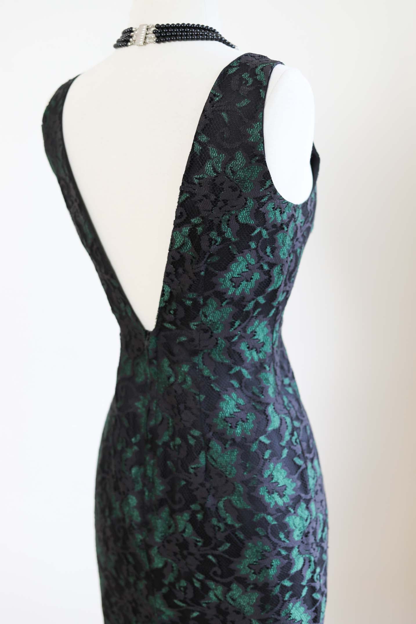 Vintage 1980s Cocktail Dress - SEXY Sculpted Hourglass Minidress w Black Lace over Emerald Green Size S