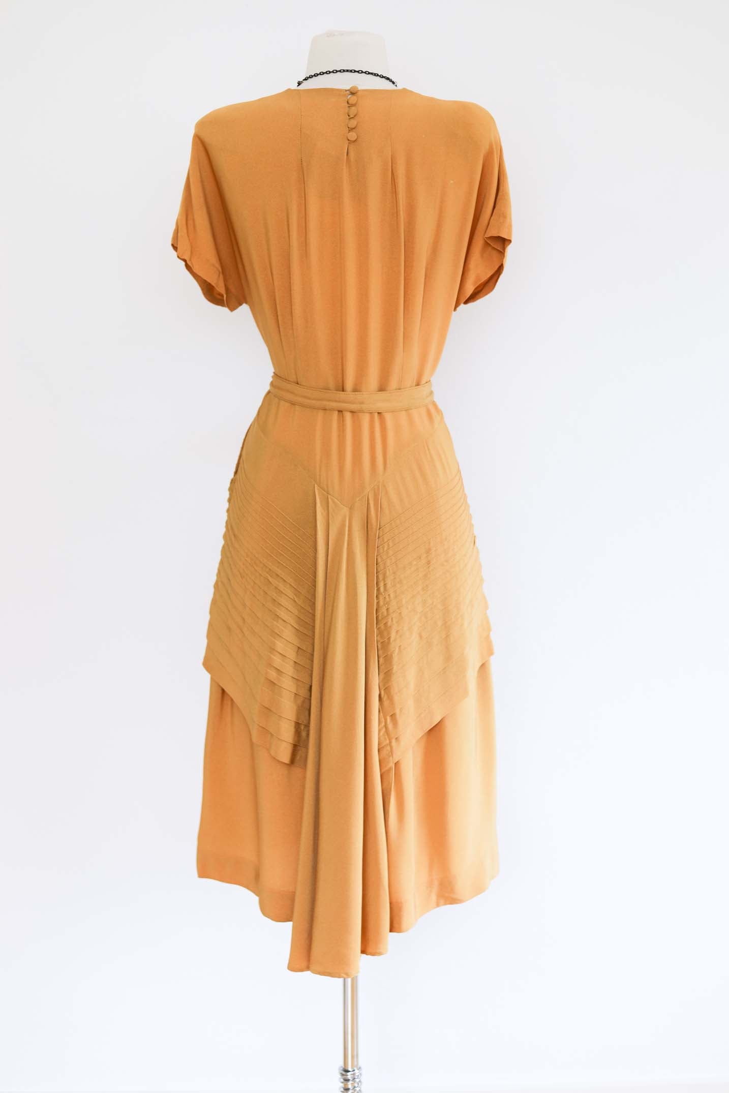 Vintage 1940s Rayon Dress - VOLUP + FABULOUS Honey Draped + Trained + Fishtail Belted Cocktail Dress Size L to XL