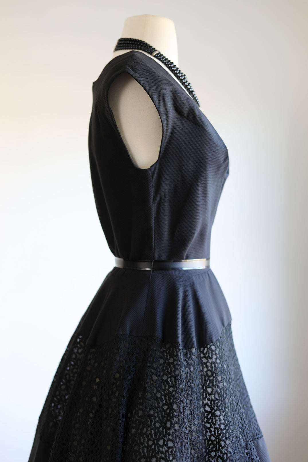 Vintage 1950s Couture Dress - Martini Designed Sylvan Rich Black Cotton Pique w Lace Daisy Inserts + Velvet Sundress Size S