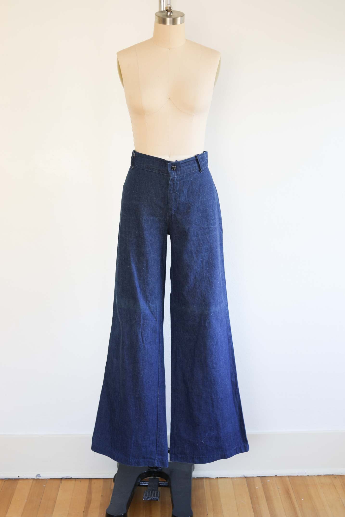 Vintage 1970s Denim Jeans - WIDE FLARE LEGS Dark Wash Sailor Nautical Jeans Pants Rare W32"