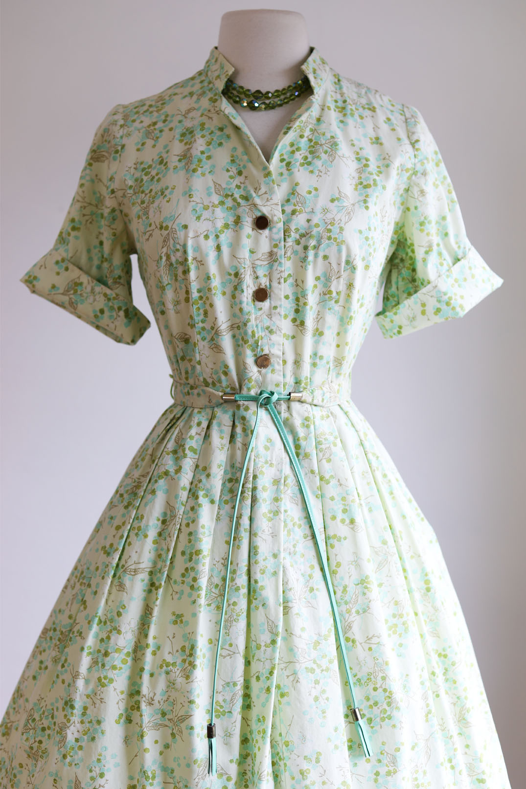 Vintage 1950s to 1960s Dress - Cream Aqua Olive Floral + Berry Print Cotton Shirtwaist w Amazing Vinyl Belt Size M