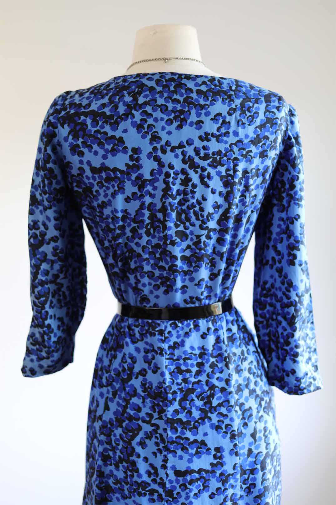 Vintage 1950s Abstract Leopard Print Silk Dress - BOLD Cobalt Black w Asymmetrical Neckline Cut-out Hourglass Cocktail Size L