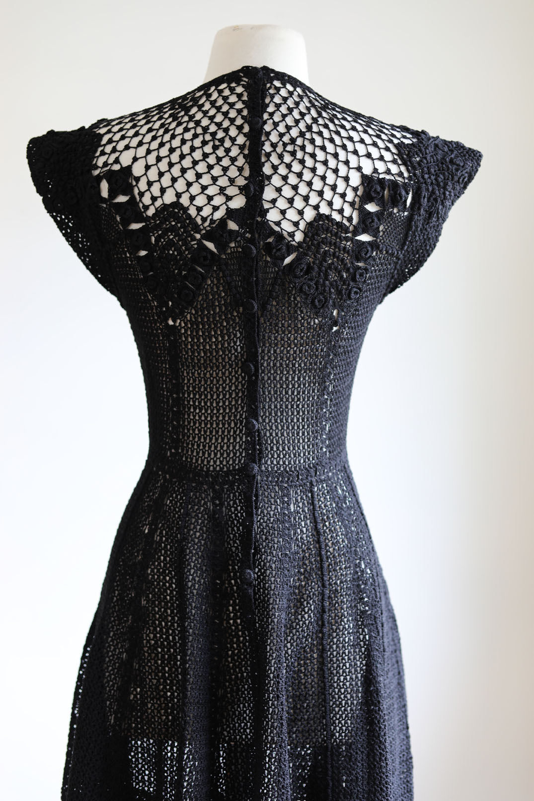 Vintage Crochet Dress - Rare Jet Black Hand-Made Irish-Style Crochet Knit w Spiderweb Motif Size XS to S