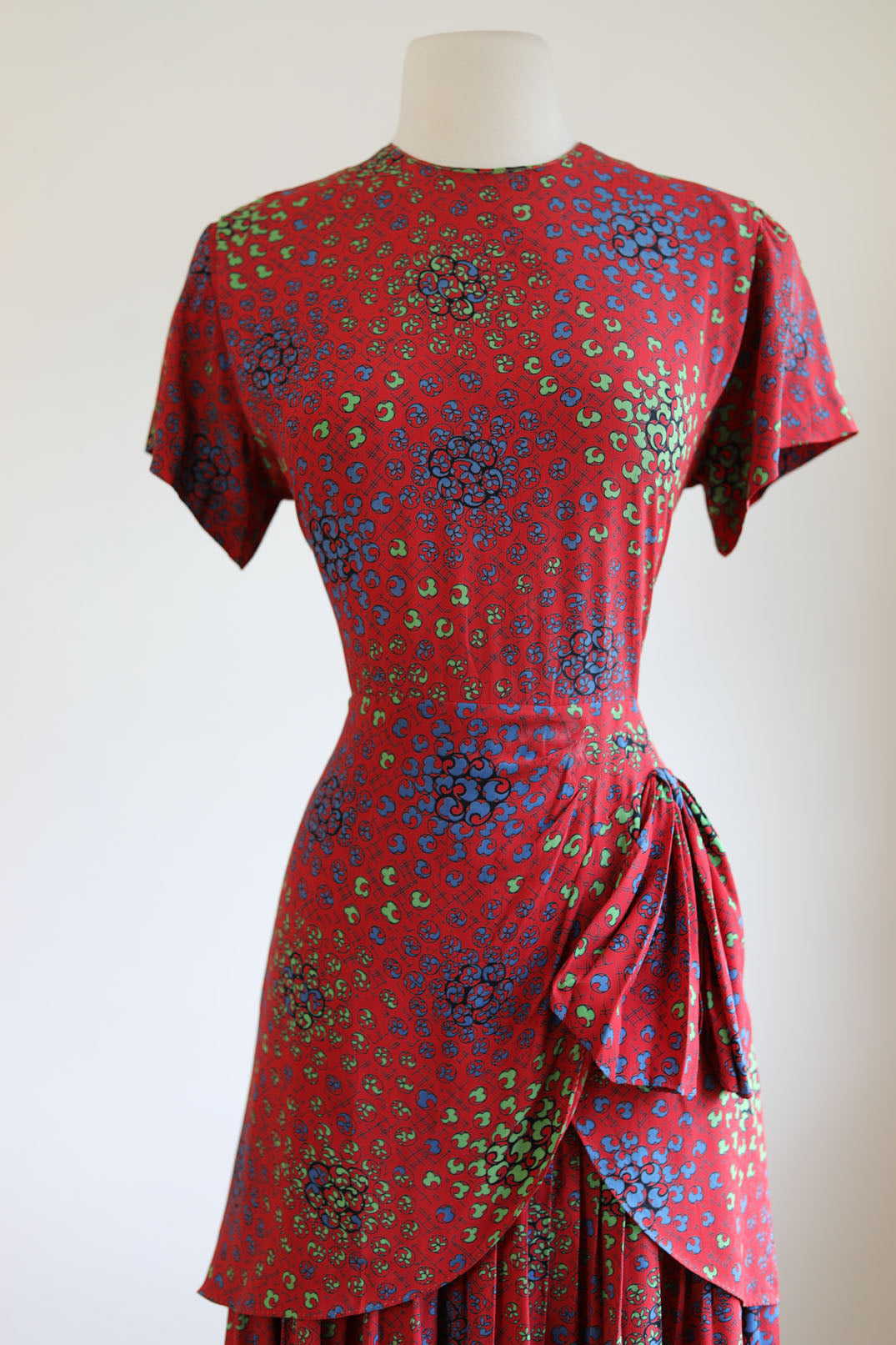 Vintage 1940s Dress - Scarlet, Blue, Lime Deco Print Draped Cold Rayon Dress Size M to L