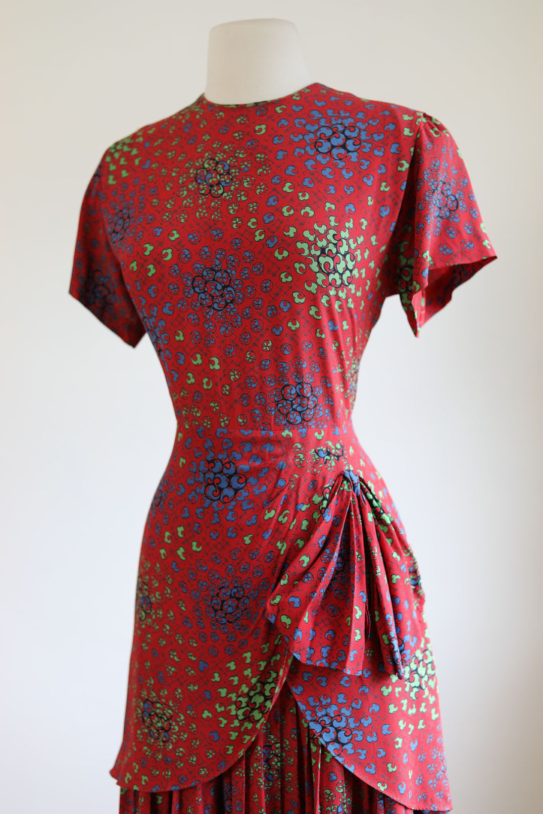 Vintage 1940s Dress - Scarlet, Blue, Lime Deco Print Draped Cold Rayon Dress Size M to L