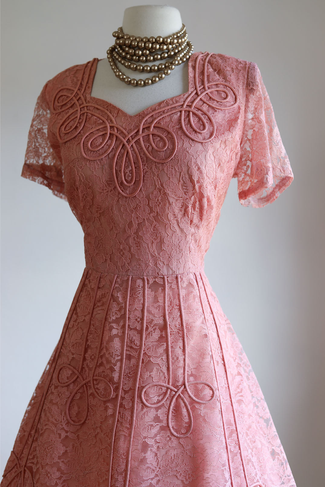 pink 1950s dress Vintage 1940s to 1950s Dress
