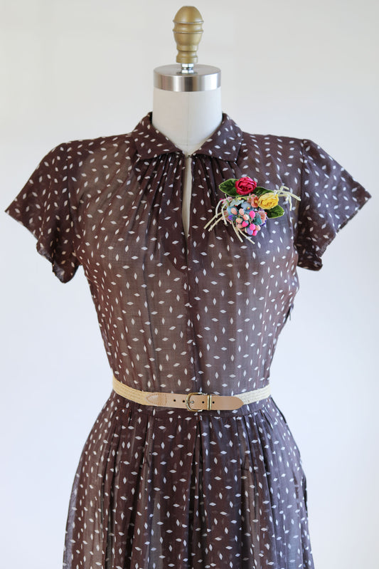 Vintage 1940s Dress - FRANKLY ADORABLE Chocolate Diamond Print Cotton Gauze Dress Size XS to S