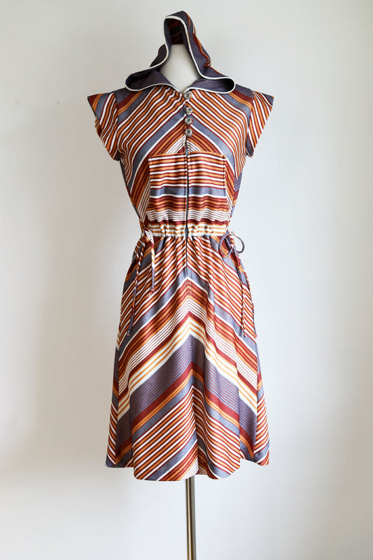 Vintage 1970s HOODED Dress - Metal Zipper-Front Jersey w Hood + Kangaroo Pockets Size S - M