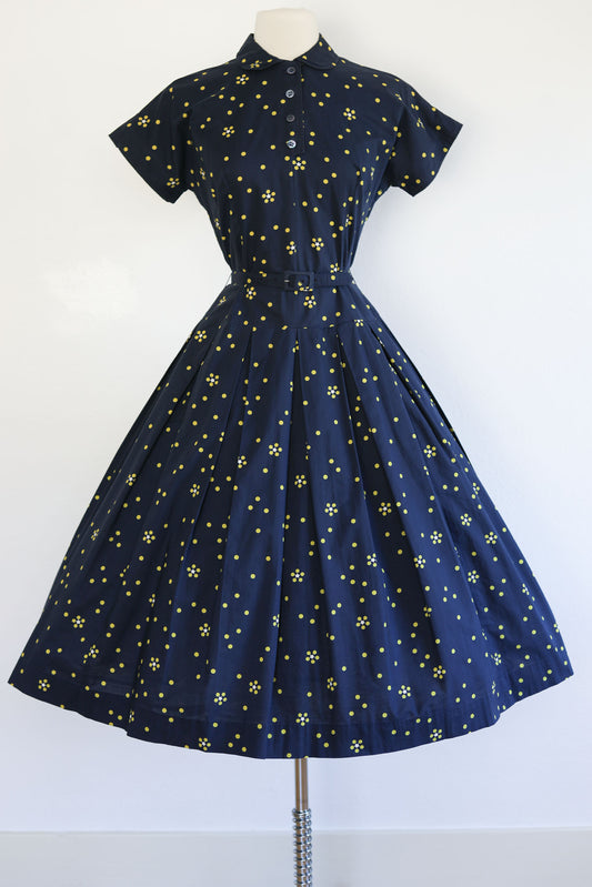 Vintage 1950s Jonathan Logan Dress - DARLING Peter Pan Collar Blue Cotton w Starry Sky Print Size M