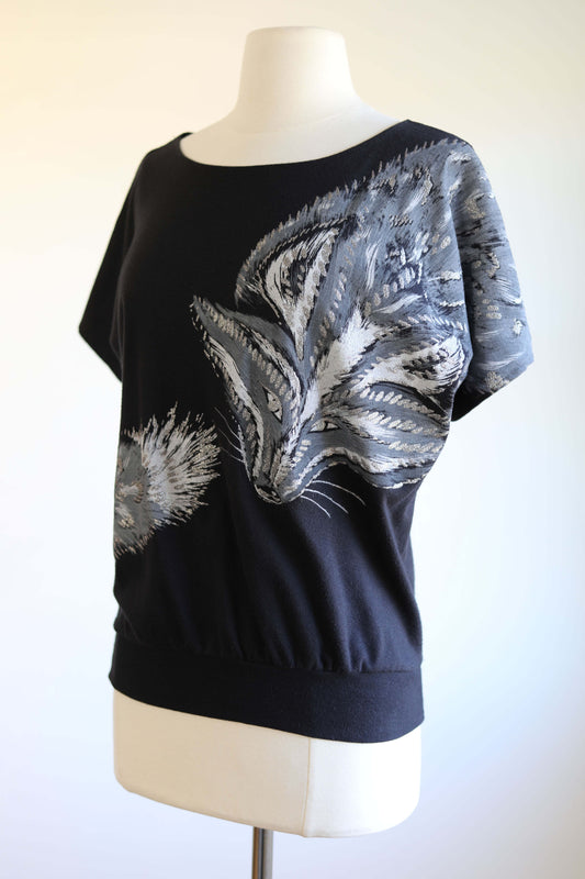 Vintage 1980s Novelty Silver Fox Sweatshirt - Black Cozy Jersey Top w Hand-Painted Fur "Stole" Size XS to L