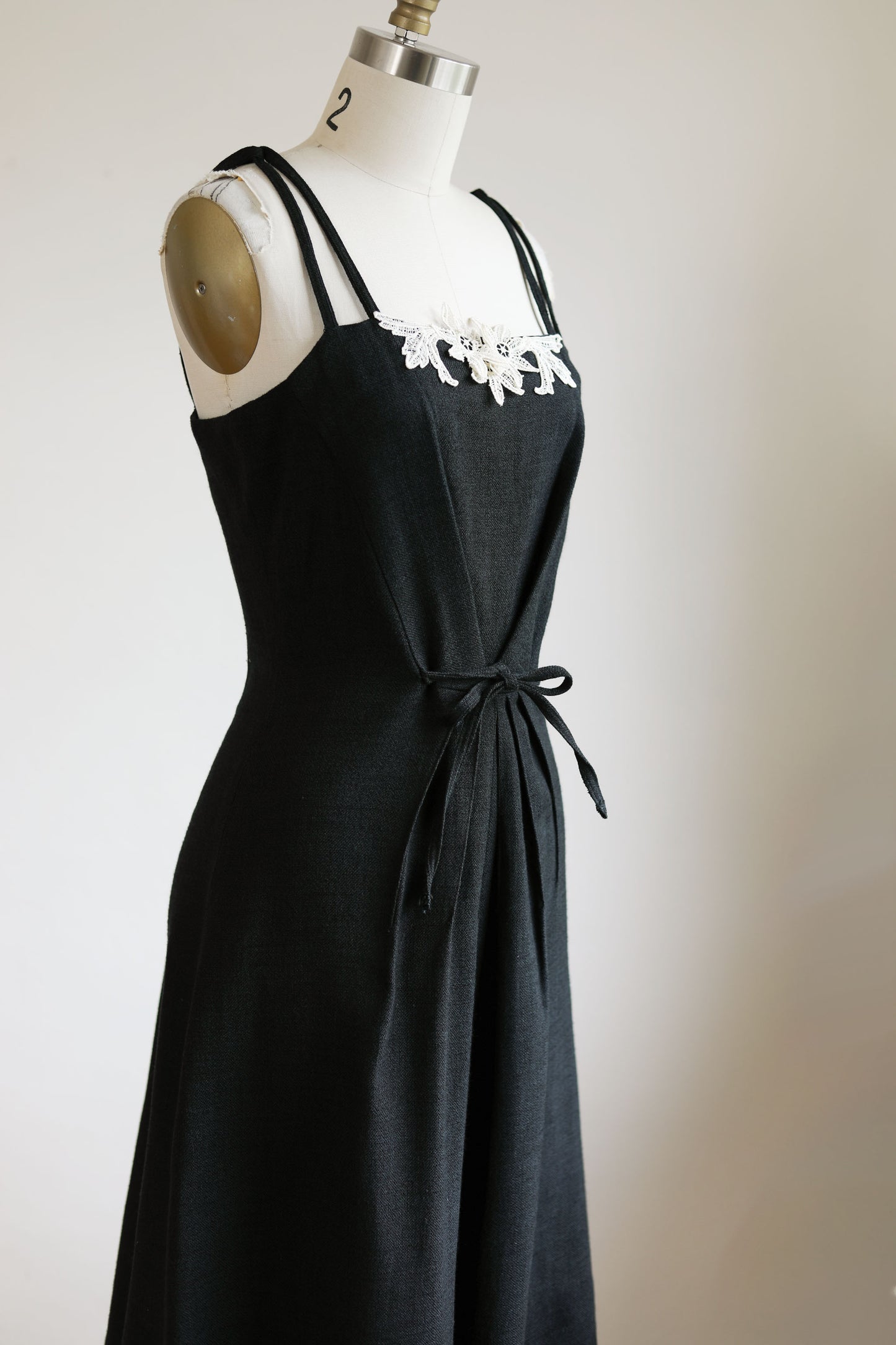 Vintage 1950s Dress - Stunning Black White Linen Lace Doris Dodson Designer Princess Sundress Size S