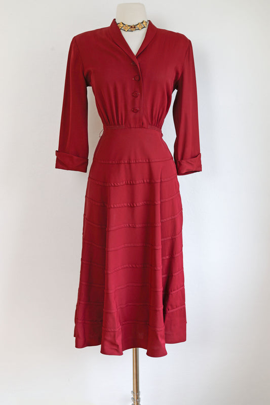Vintage 1940s Dress - Wine/Oxblood Red Rayon Gabardine Designer Betty Hartford Shirtwaist Size S to M