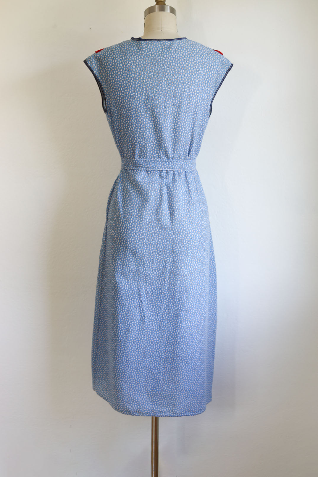 Vintage 1930s Feed Sack Dress Vintage 1930s Feed Sack Dress