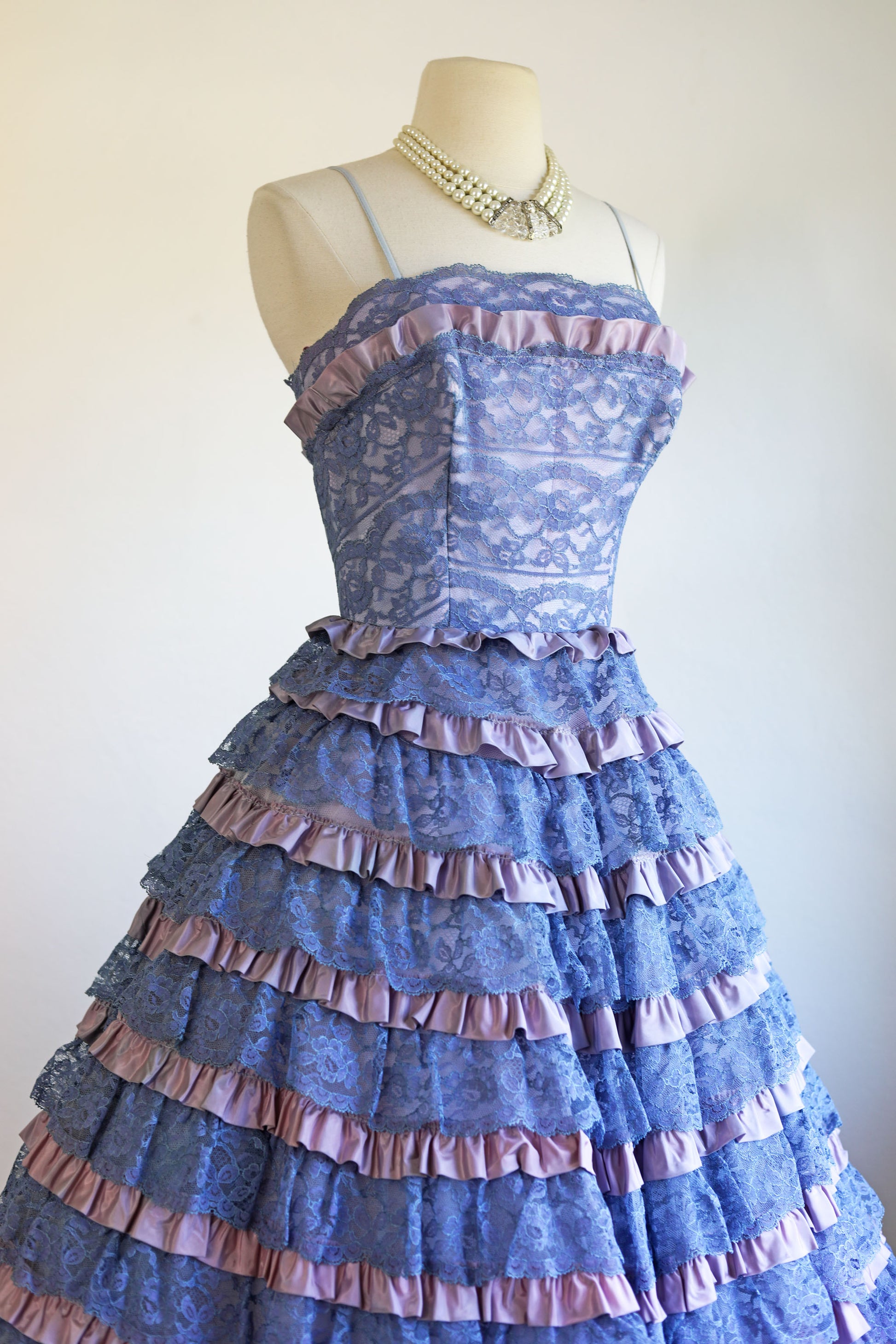 blue orchid dress Vintage 1950s Dress