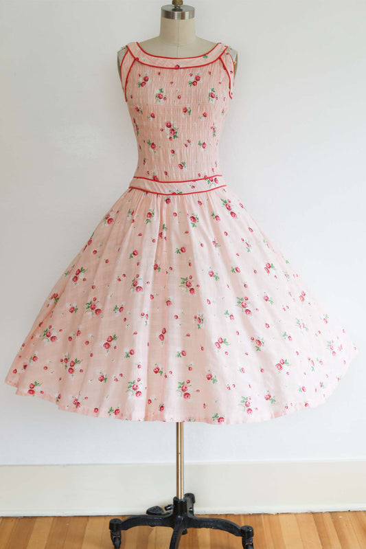 Vintage 1940s to 1950s Sundress - DREAMY Cotton Gauze Pink Rose Print w Smocking Dress Size XS to S