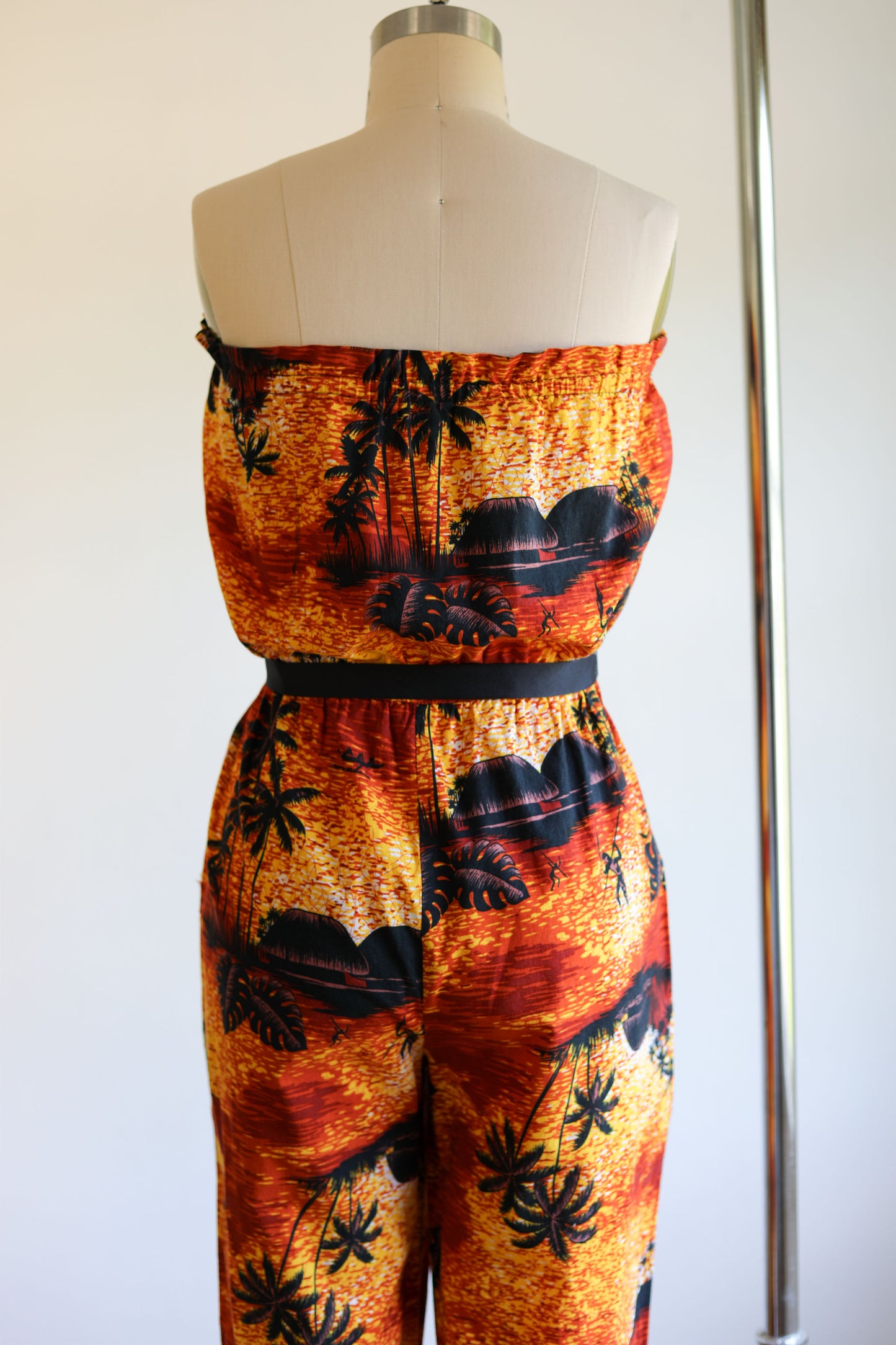 Vintage 1970s Jumpsuit - Hawaiian Novelty Print Spear Fishers Sunset Cotton Cigarette Pants Romper Size XS to M