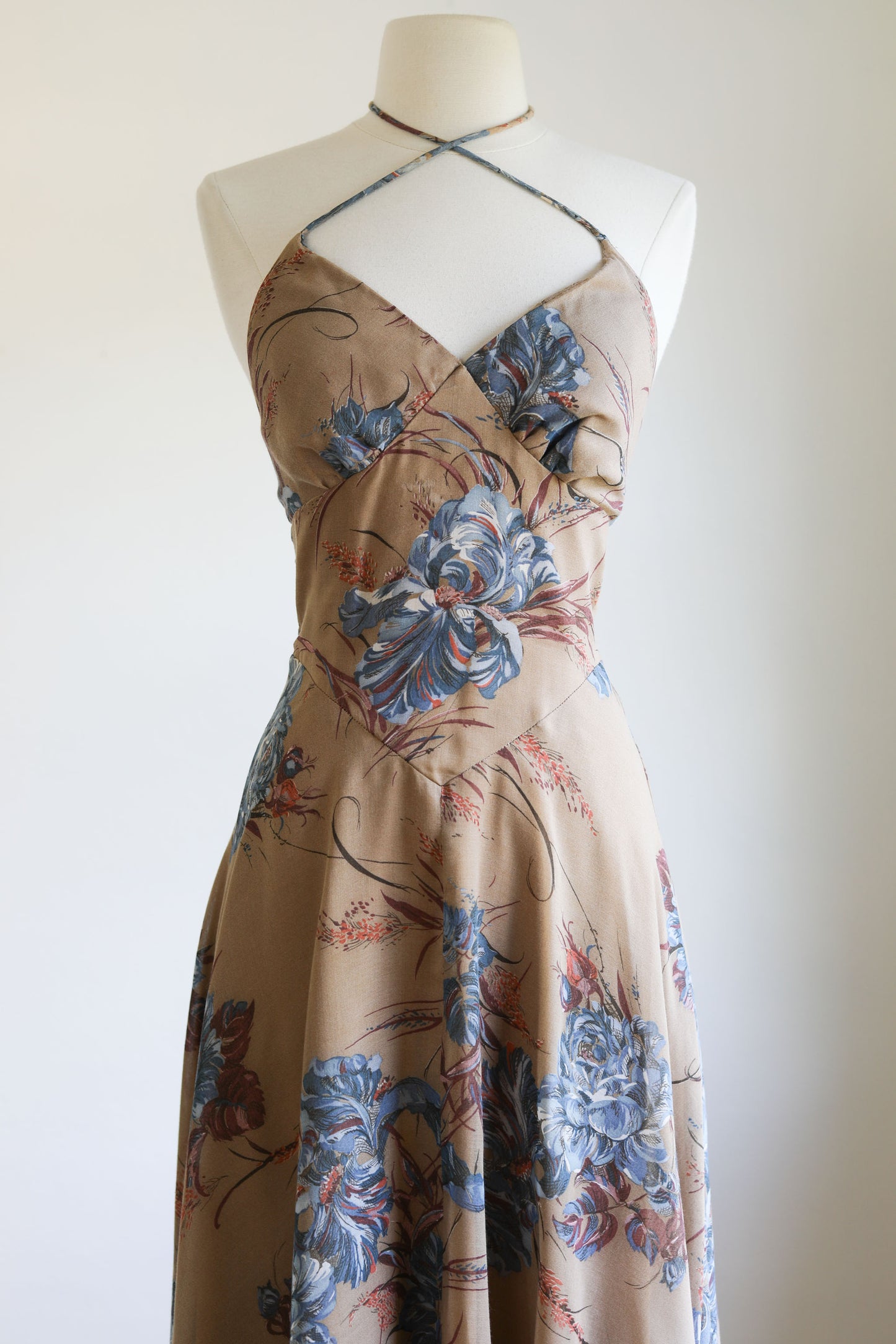 Vintage 1970s Sundress + Cape - Gauzy Cotton Tan w Blue Irises Peonies 1930s Inspo Summer Halter Gown Dress Size XS