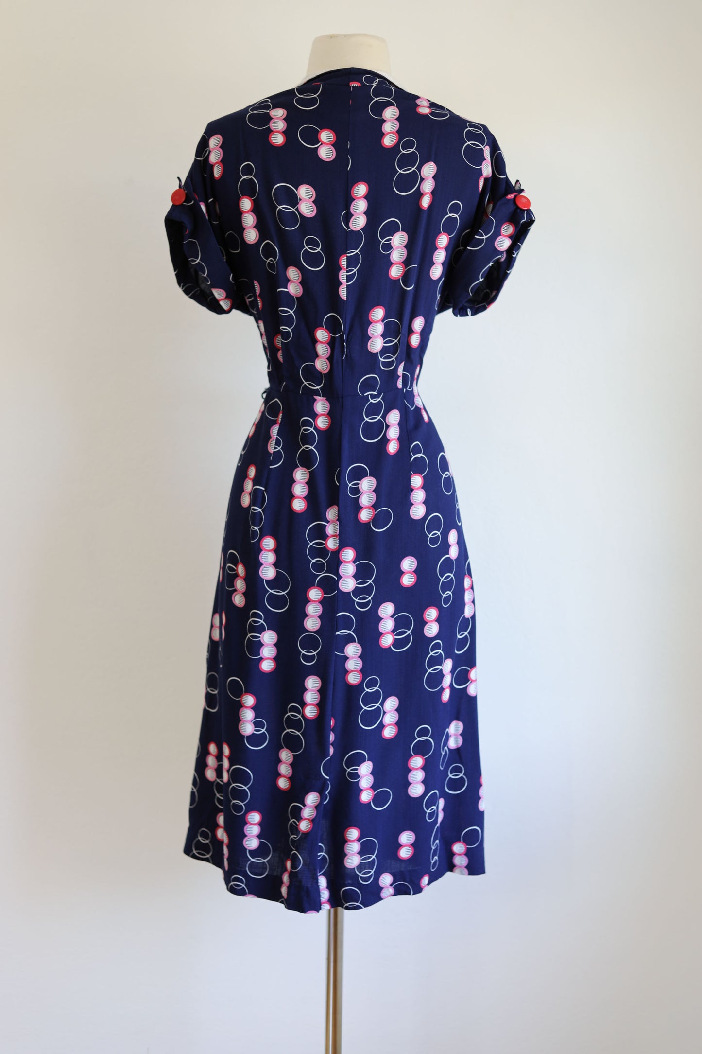 Vintage 1940s Dress - Volup! Navy Red Pink Geometric Novelty Bubble Print w Big Pockets Size L to XL