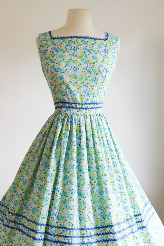 Vintage 1950s Dress - Lime Olive Blue Pink Floral Print Cotton Sundress Size M to L