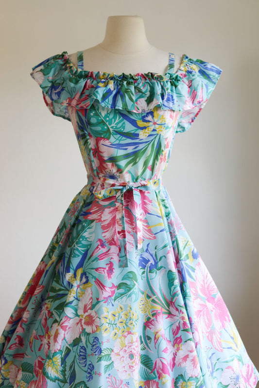 Vintage 1970s to 1980s Dress - Gorgeous Aqua Pink Blue Chartreuse Tropical Floral Cotton Sundress Size S to M