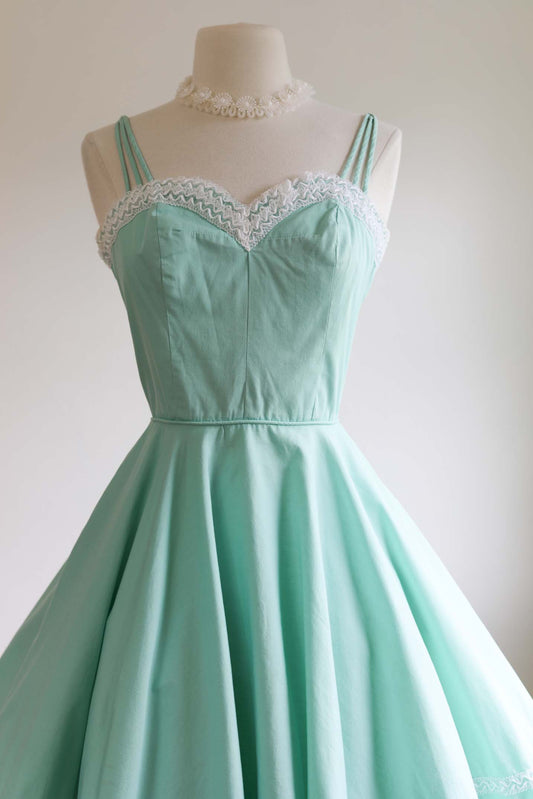 Vintage 1950s Sundress - ROCKIN' Mint Green Cotton White Cellophane "Lace" Full Skirt Dress Size S