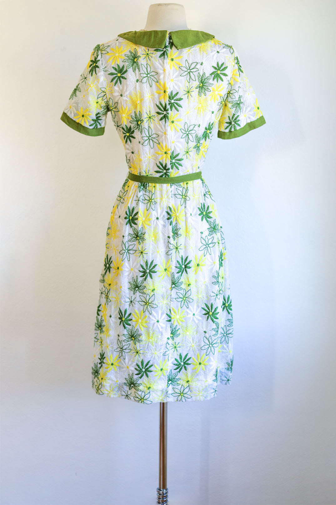 Vintage 1960s Dress - Lemon + Olive Embroidered Cotton + Butcher Linen Belted Dress Size M to L
