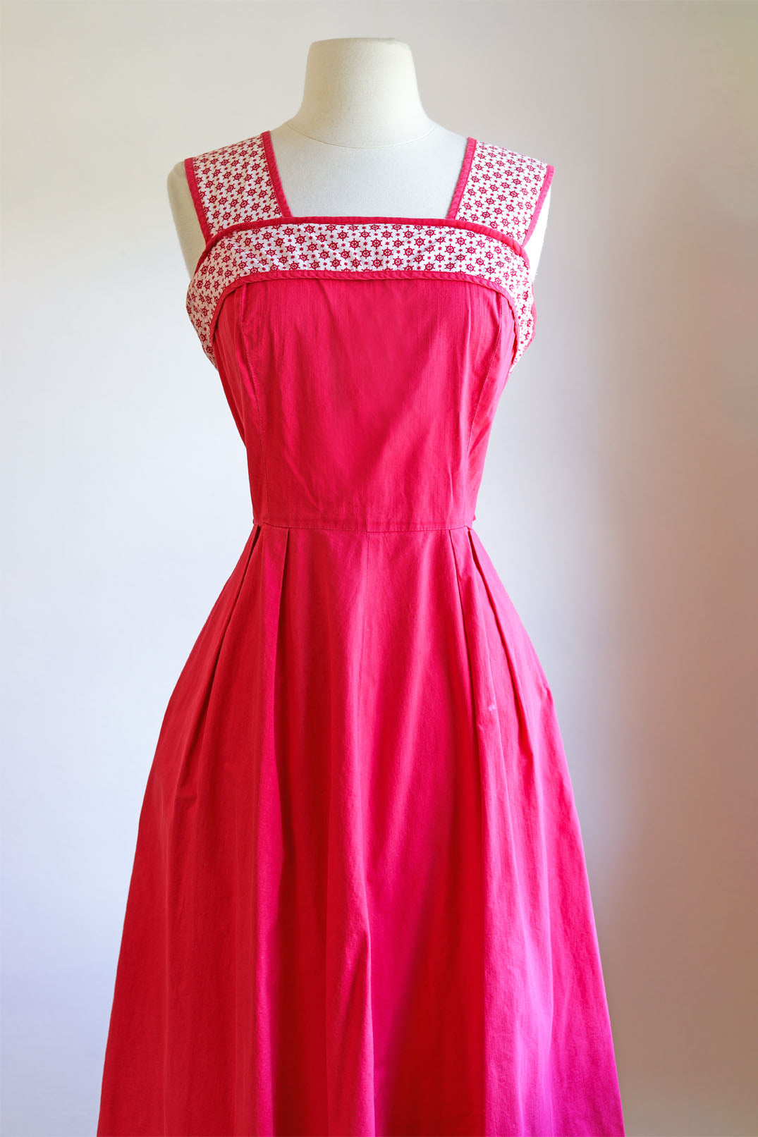 Vintage 1940s Dress - Darling Novelty Ship's Wheel Cotton Rose Pink White Sundress Size L to XL