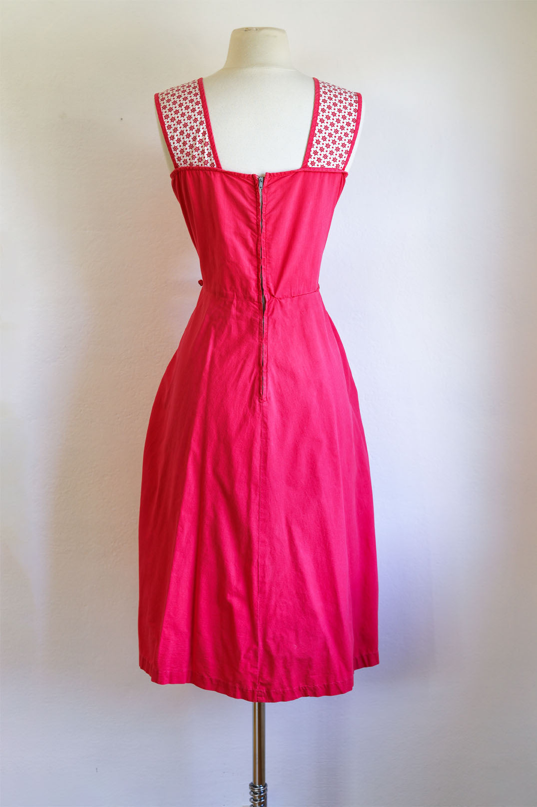 Vintage 1940s Dress - Darling Novelty Ship's Wheel Cotton Rose Pink White Sundress Size L to XL