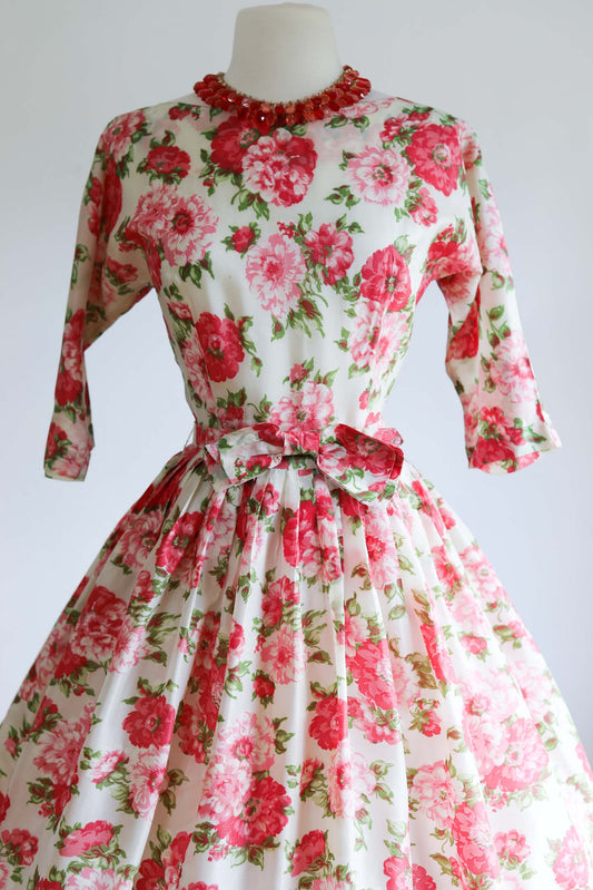 Vintage 1950s Dress - STUNNING Mode O' Day Saturated Pink Rose Print Full Skirt Party Dress w Bow Belt Size S to M