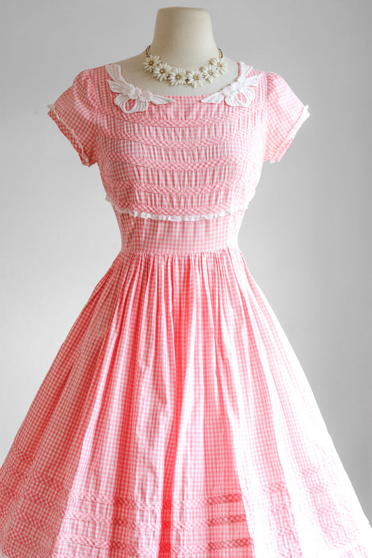 Vintage 1950s Dress - Pink Gingham Plaid Cotton w Bow Appliques Sundress Size M