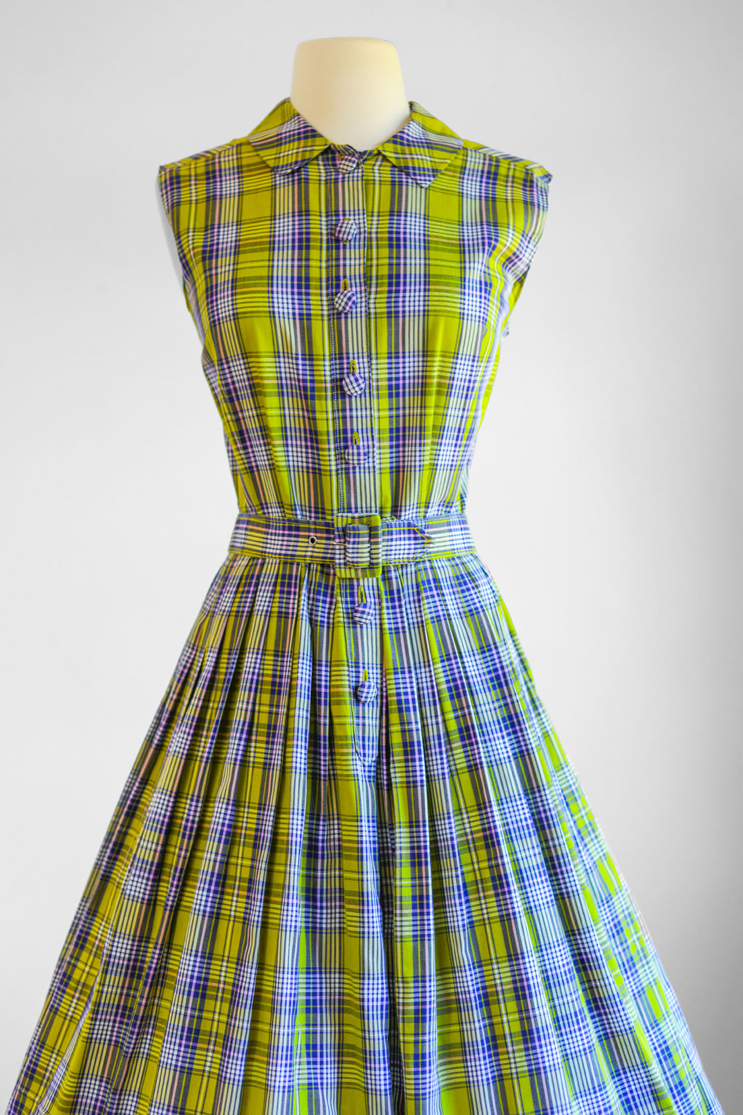 Vintage 1950s Dress - Blue Chartreuse Pink Plaid Soft Cotton Shirtwaist w Belt Size M