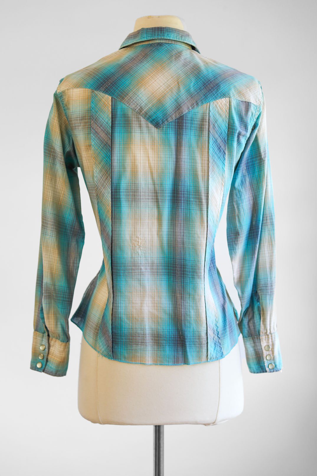 Vintage 1950s to 1960s H Bar C Blouse - Aqua Silver Western Cotton Fitted Pearl Snap Top Size S to M