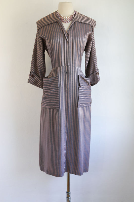 Vintage 1940s to 1950s Dress - Pink Grey Glossy Satin Stripe Rayon Designer Front Metal Zipper Dress Size M