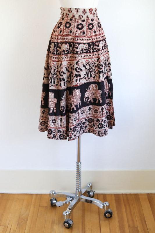 Vintage 1970s Skirt - Unusual Holi Novelty Print Squirrel Elephant Cotton Gauze Border Block Wrap Skirt Size XS to L