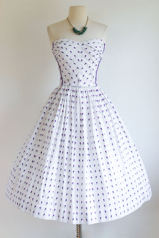 Vintage 1950s Dress - Crisp Purple Green Embroidered Rose Cabana Original Designer Strapless Cotton Sundress Size XS to S