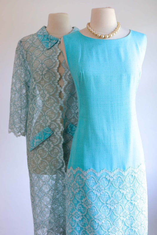 Vintage 1960s Dress + Jacket Set - SOPHISTICATED Robin's Egg Blue Sculpted Sheath + Lace Coat Size L