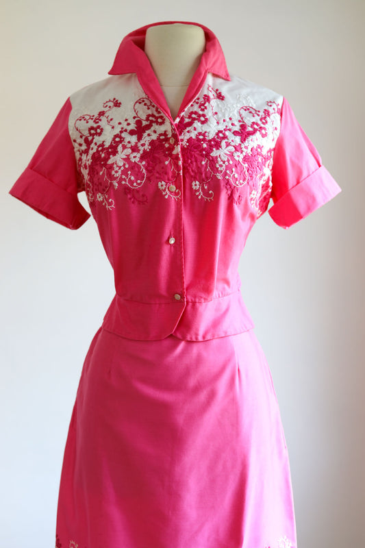 Vintage 1950s Dress Set - Smart, Sporty Hot Pink White Color Block Embroidered Floral + Moths Cotton Jacket Skirt Suit Size S to M