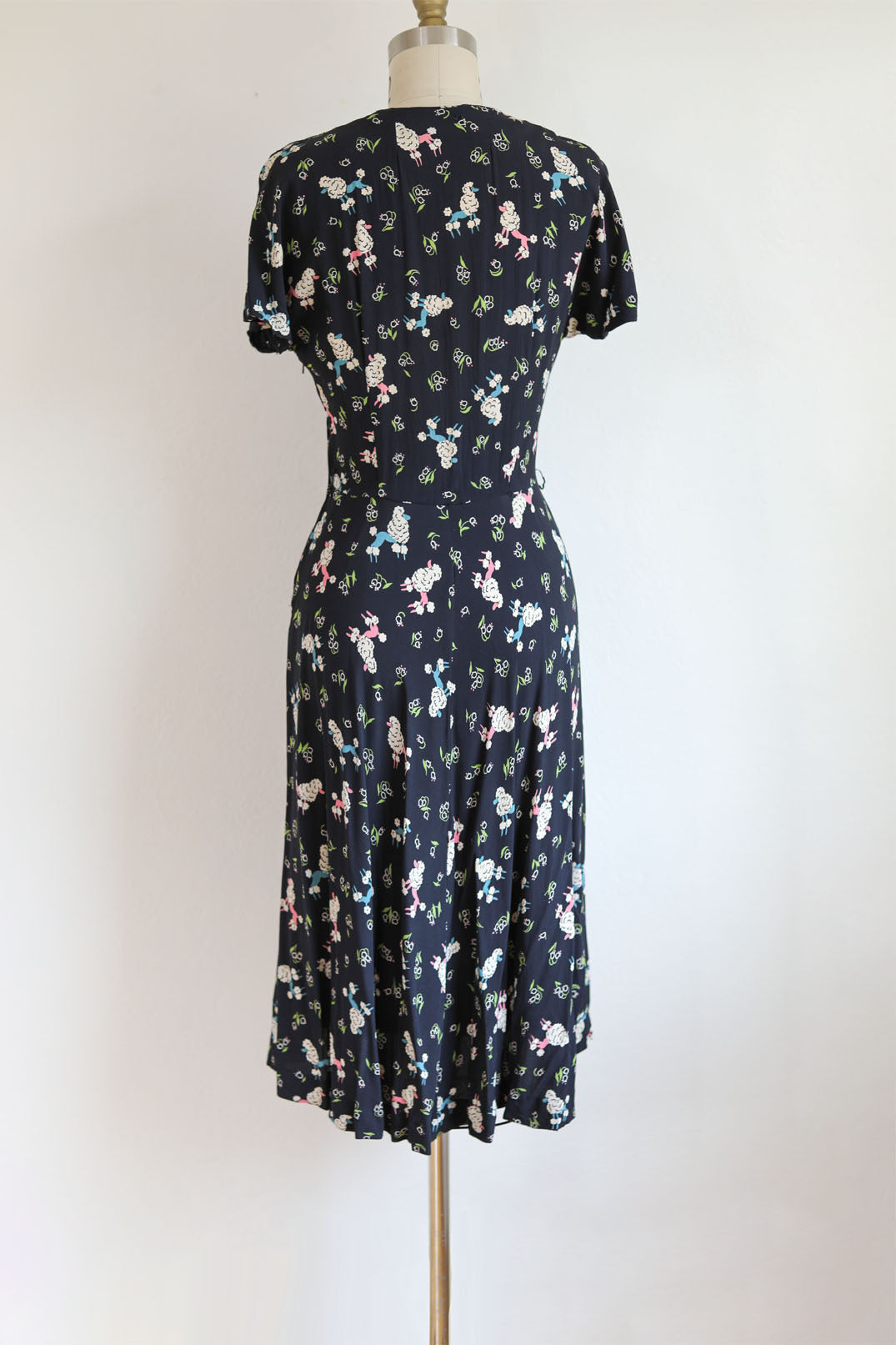 Vintage 1940s Dress - Charming French Poodle Novelty Print Navy Pastel Rayon Swing Dress Size S