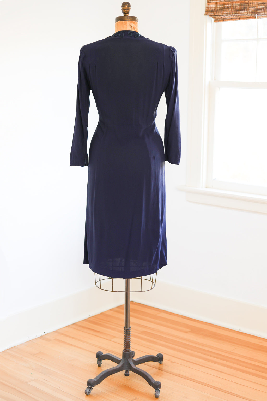 Vintage 1930s Dress - VOLUP Navy Blue Matte Rayon w Satin Soutache Loop-de-Loops Size XL to XXL
